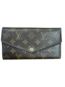 lot 50 image: Louis Vuitton Monogram Sarah Wallet  Pre-Owned Retail $600