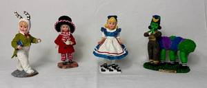 lot 67 image: Madame Alexander Figurines - Alice in Wonderland, Mad Hatter, White Rabbit and  Caterpillar
