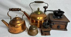 lot 132 image: Vintage Bundle of Coffee Grinders and Copper Teapots