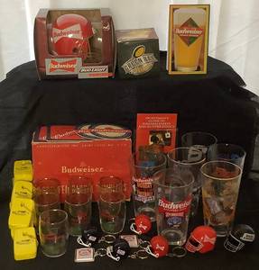 lot 167 image: Budweiser The King of Beers Collection