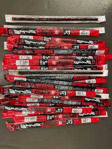 lot 2 image: Trol - 35 Jack Links Original Beef Sticks, 1 oz Each, Best by Dec 2024