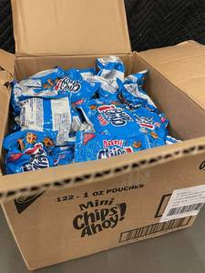 lot 44 image: ME 4 - Mini Chips Ahoy Bulk Case - 122 Sealed 1 oz Pouches (Best by Jan 2026)