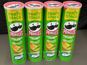 lot 410 image: Pringles Sour Cream & Onion Party Stack Chips - 4 Pack (Best by 012026)