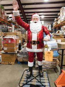 lot 3 image: 8 Santa Clause