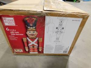 lot 92 image: Nutcracker - Christmas Decorations