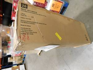 lot 97 image: 7.5ft alderwood scotch pine Holliday Tree