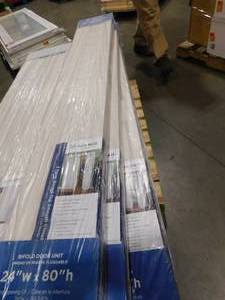 lot 136 image: (6) 24in. Bi Fold Closet Doors