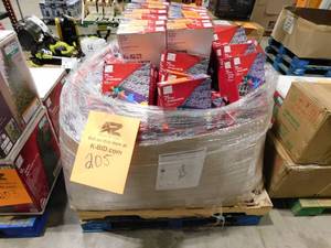 lot 205 image: Pallet lot of Christmas Light clips