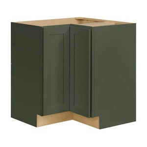 lot 137 image: 4 Kitchen Cabinets in Fern Green