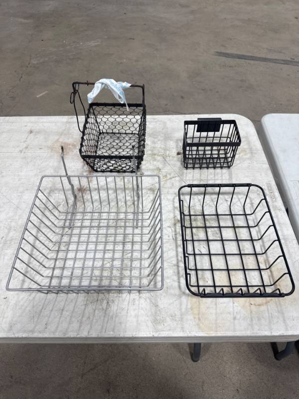 lot 0161 image: Wire Baskets and Bins