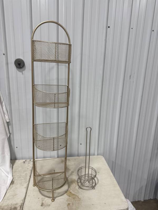 lot 0166 image: Gold Metal Storage Rack