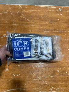 lot 0481 image: Ice Chaps Snow Gaiters