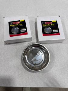 lot 0570 image: Magnetic Parts Tray