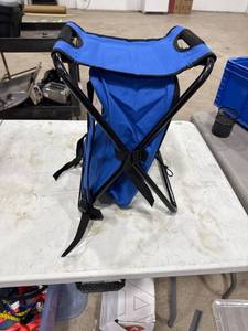 lot 0585 image: Blue Foldable Camping Chair