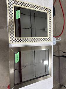 lot 0637 image: Framed Rectangular Mirrors