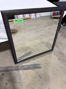 lot 0645 image: 40 x 40 Framed Mirror