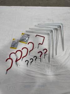 lot 0657 image: Hardware Assortment