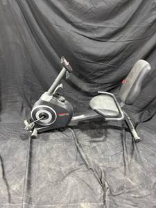 lot 0660 image: Weslo Recumbent Exercise Bike