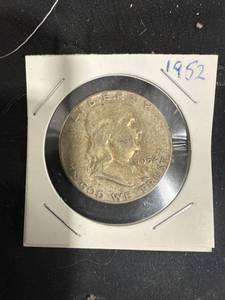 lot 0675 image: 1952 Benjamin Half-Dollar Coin