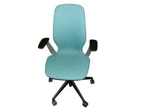 lot 63 image: Steelcase Silq Teal Task Chair retails for $1100 new