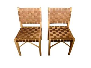 lot 70 image: 2 Guest Chairs