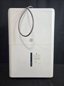 lot 15 image: GE ADHL25LDW1 Dehumidifier with Digital Controls