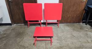 lot 50 image: Set of 3 Red Folding Tables 28x24x24 Inches