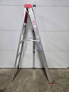 lot 67 image: Werner 6 ft Aluminum Step Ladder Type III Model 356