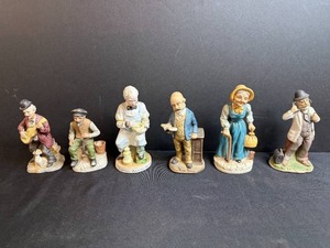 lot 136 image: Set of Vintage Hand-Painted Ceramic Character Figurines