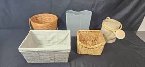 lot 188 image: Collection of Decorative Baskets and Organizers