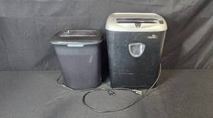 lot 192 image: Lot of 2 Paper Shredders Fellowes PS-77Cs and OfficeMax