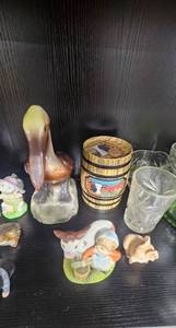 lot 228 image: Vintage Animal Figurine and Trinket Collection