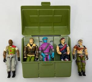 lot 30 image: 1980s - 1990s  Collectible GI Joe Action Figures Including General Flagg, Night Crawler, Roadblock, Xamot And Zanzibar With Action Figure Belt Holder