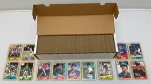 lot 57 image: Unsorted 1987 Topps baseball Cards