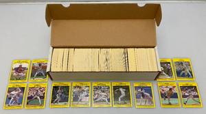 lot 69 image: Unsorted 1991 Fleer baseball Cards