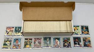 lot 83 image: Unsorted 1984 Fleer baseball Cards
