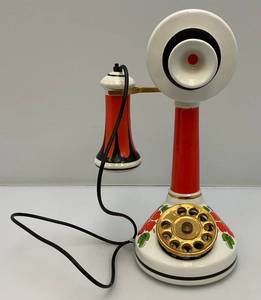 lot 193 image: Vintage 1973 Collectible Famous Firsts Yankee Doodle Telephone Decanter Madec In italy
