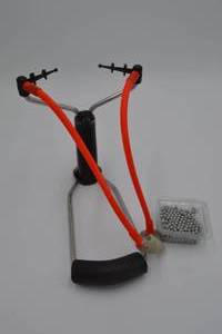 lot 44 image: Sling Shot