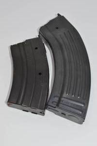 lot 49 image: Magazines