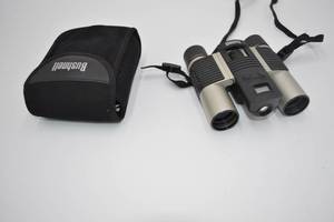 lot 109 image: Binoculars with VGA Camera