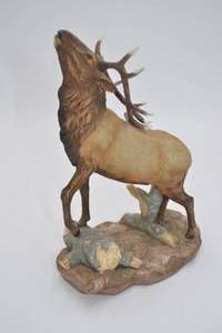 lot 130 image: Hunting Decore