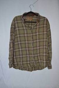 lot 169 image: North River Button Down