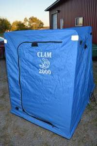 lot 8 image: Clam Portable Ice Fishing house