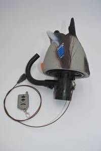 lot 199 image: Lucky Duck Butt Decoy