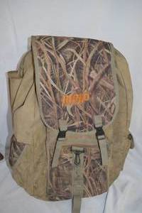 lot 203 image: Mojo Decoy Bag