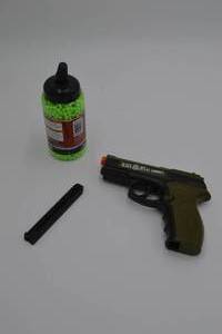 lot 236 image: BB Gun