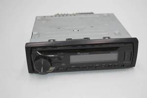 lot 245 image: Car Sterreo