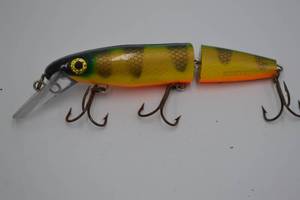 lot 247 image: Vintage Crank Bait