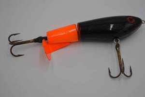 lot 250 image: Vintage&nbspMusky Bait