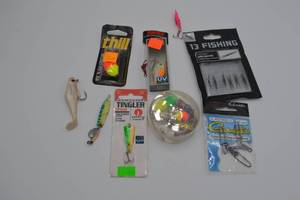 lot 273 image: Fishing Tackle